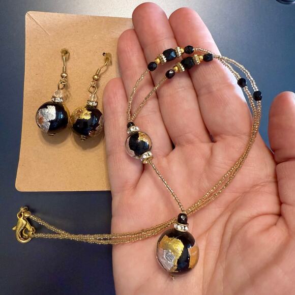 Murano Glass Black Silver Gold Foil Beaded Earrings Necklace - Picture 6 of 9